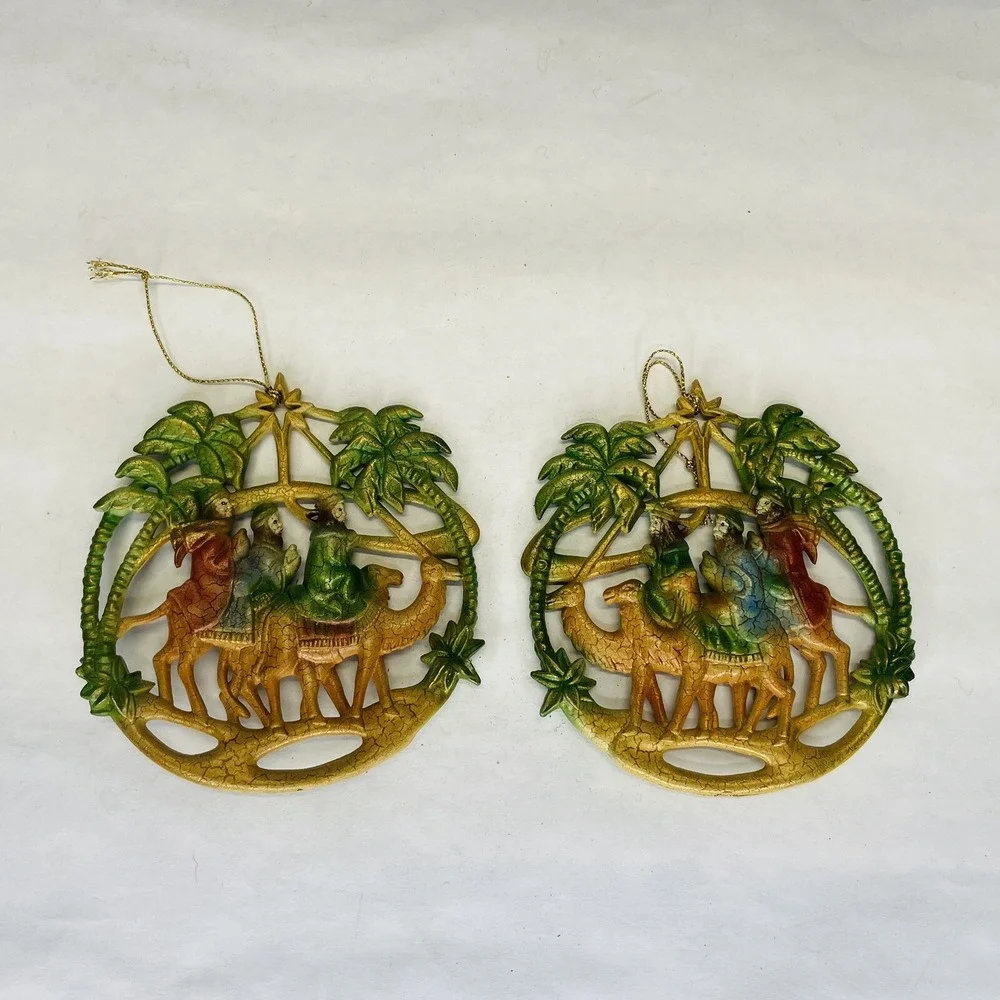 2VTG Christmas Hard Plastic Ornament 3 Wise Men Kings Nativity Palm Trees Camels
